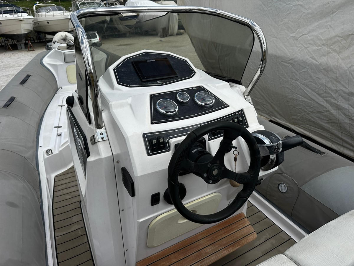 https://arconyachts.ams3.digitaloceanspaces.com/191137/conversions/large_4584318-optimize.jpg