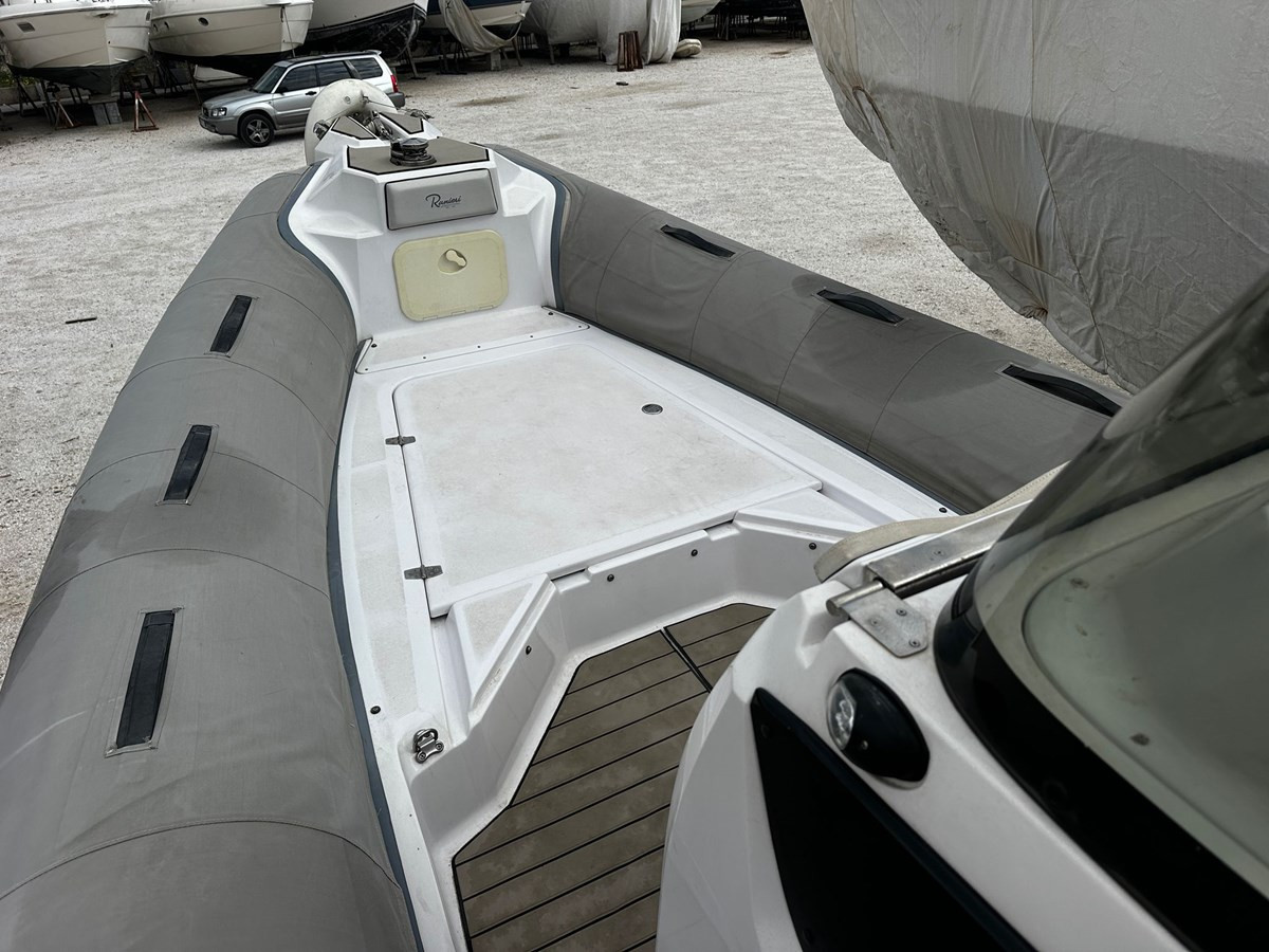 https://arconyachts.ams3.digitaloceanspaces.com/191140/conversions/large_4584319-optimize.jpg