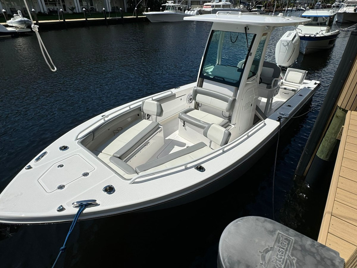 https://arconyachts.ams3.digitaloceanspaces.com/191286/conversions/large_4431048-optimize.jpg