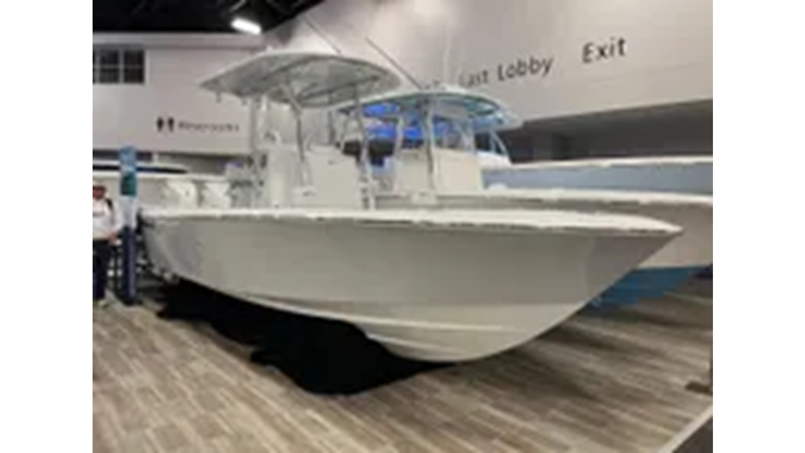 https://arconyachts.ams3.digitaloceanspaces.com/191423/conversions/large_4329830-optimize.jpg