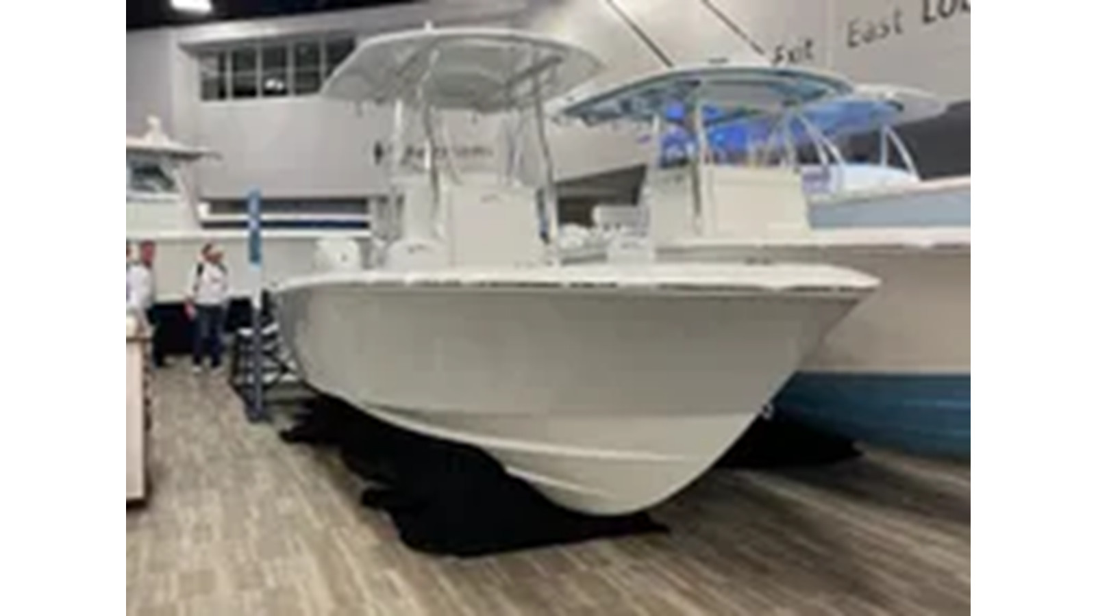 https://arconyachts.ams3.digitaloceanspaces.com/191425/conversions/large_4329831-optimize.jpg