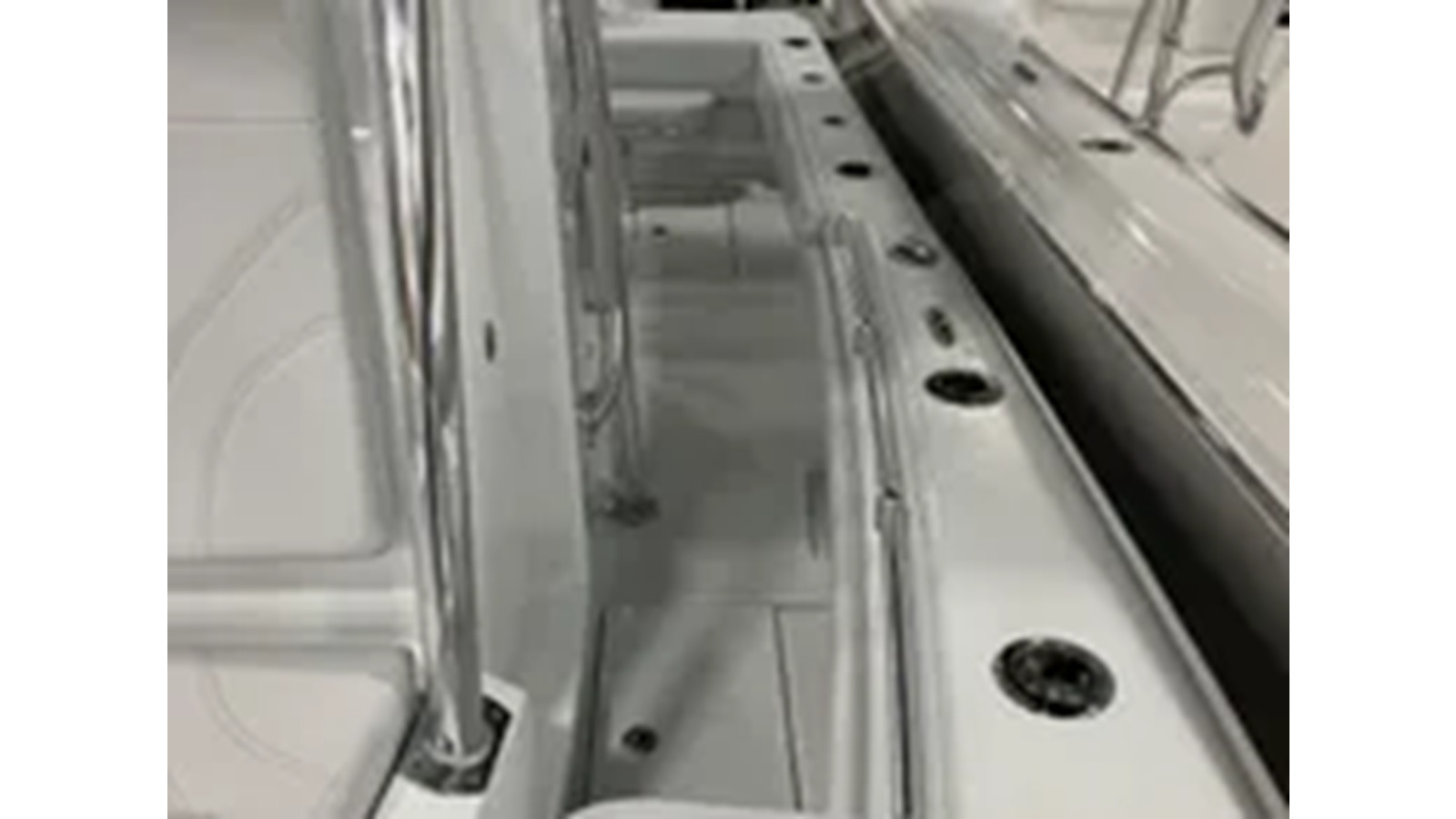 https://arconyachts.ams3.digitaloceanspaces.com/191436/conversions/large_4329838-optimize.jpg