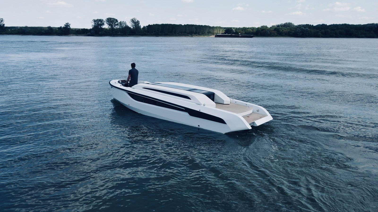 https://arconyachts.ams3.digitaloceanspaces.com/191609/conversions/large_4767249-optimize.jpg