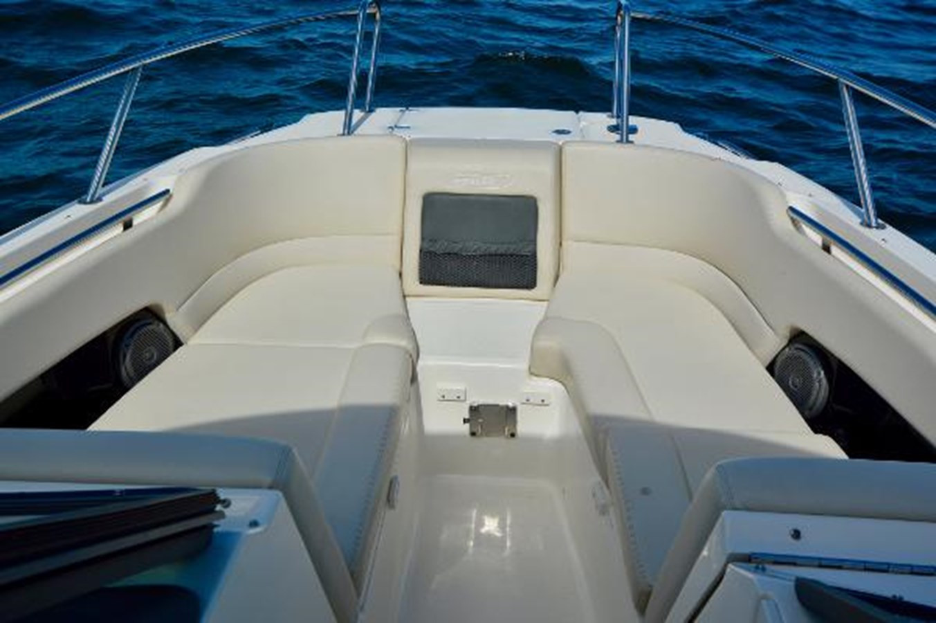 https://arconyachts.ams3.digitaloceanspaces.com/191612/conversions/large_2850625-optimize.jpg