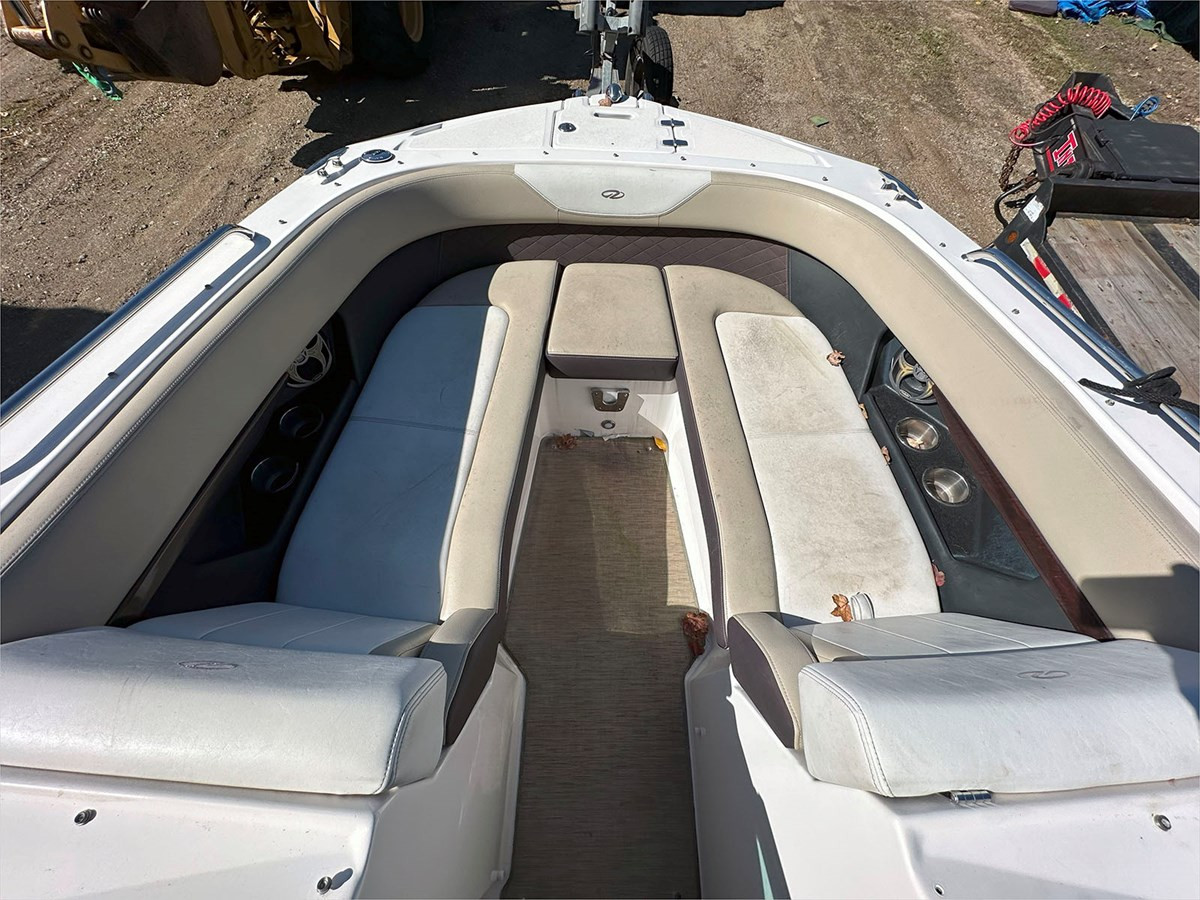 https://arconyachts.ams3.digitaloceanspaces.com/191726/conversions/large_4836593-optimize.jpg