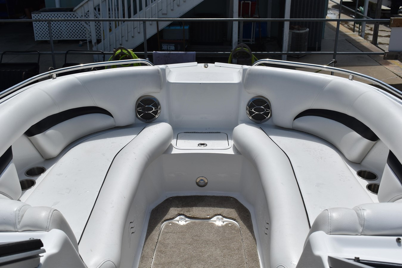 https://arconyachts.ams3.digitaloceanspaces.com/191890/conversions/large_4713926-optimize.jpg