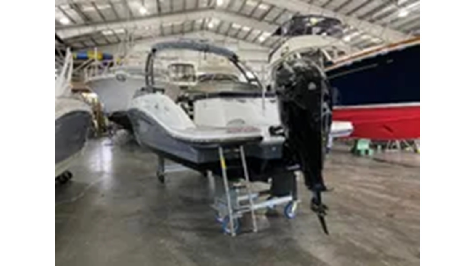 2024 SEA RAY SPX 230 OUTBOARD