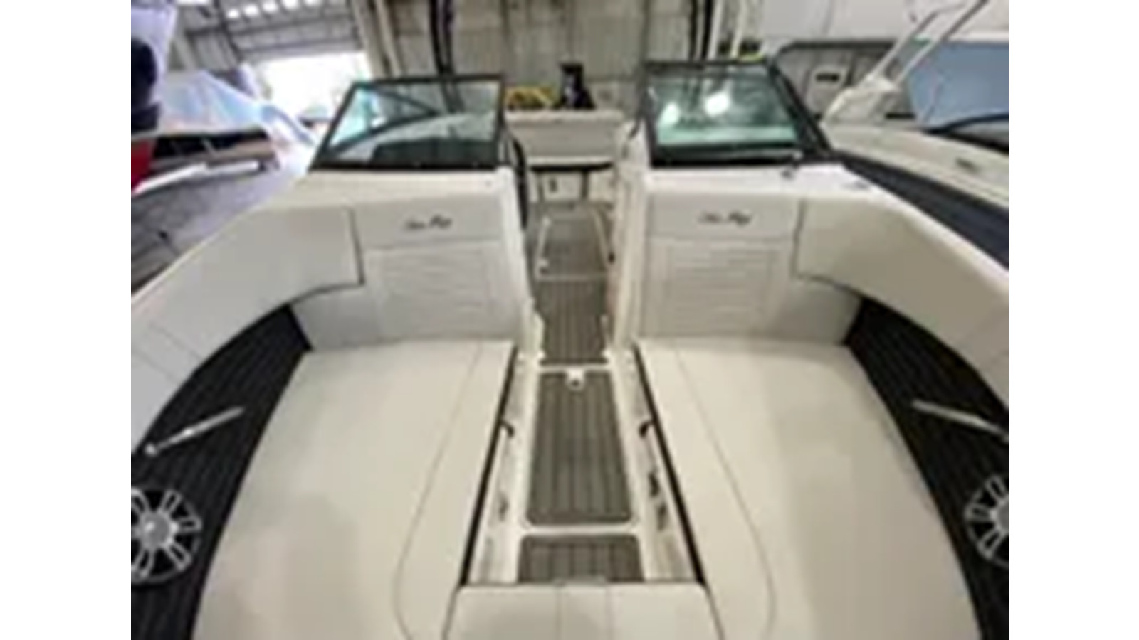 https://arconyachts.ams3.digitaloceanspaces.com/191967/conversions/large_4327654-optimize.jpg