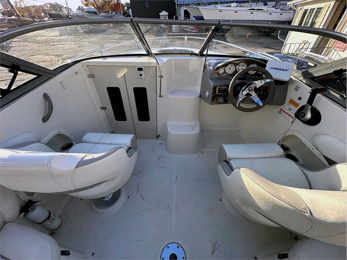 https://arconyachts.ams3.digitaloceanspaces.com/192061/conversions/large_4278338-optimize.jpg