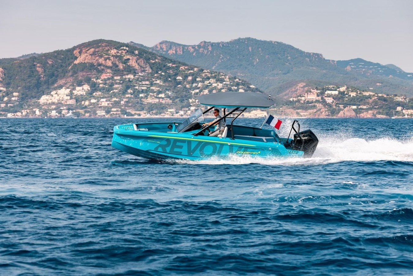 2021 AXOPAR X JOBE THE REVOLVE XXII