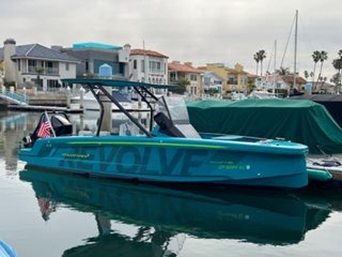 2021 AXOPAR X JOBE THE REVOLVE XXII