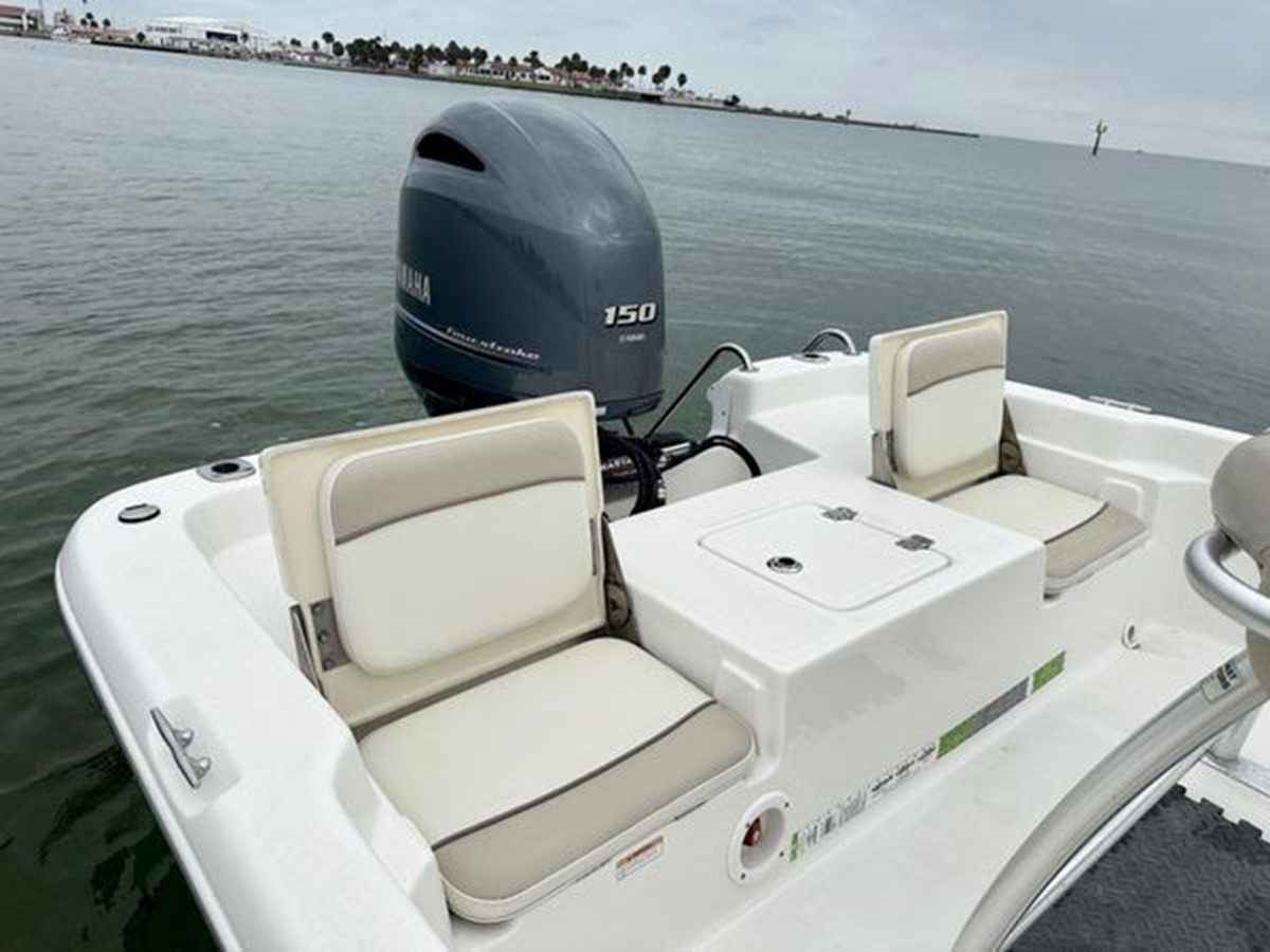 https://arconyachts.ams3.digitaloceanspaces.com/192417/conversions/large_3983591-optimize.jpg