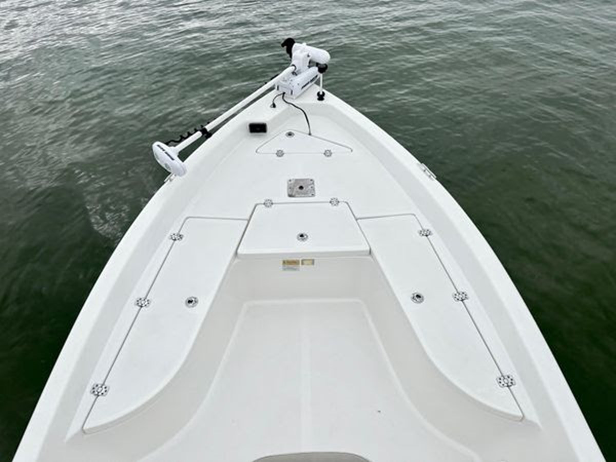 https://arconyachts.ams3.digitaloceanspaces.com/192447/conversions/large_3983608-optimize.jpg