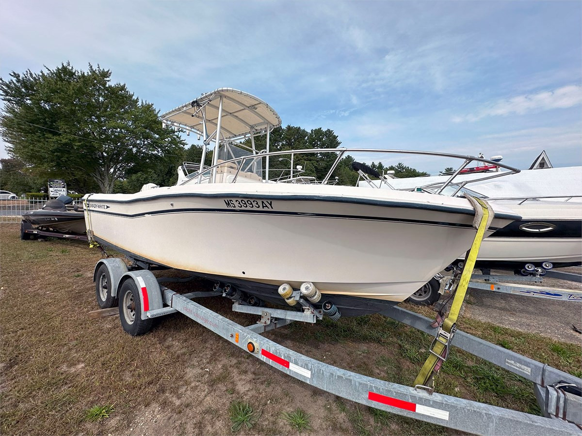 1994 GRADY WHITE ESCAPE