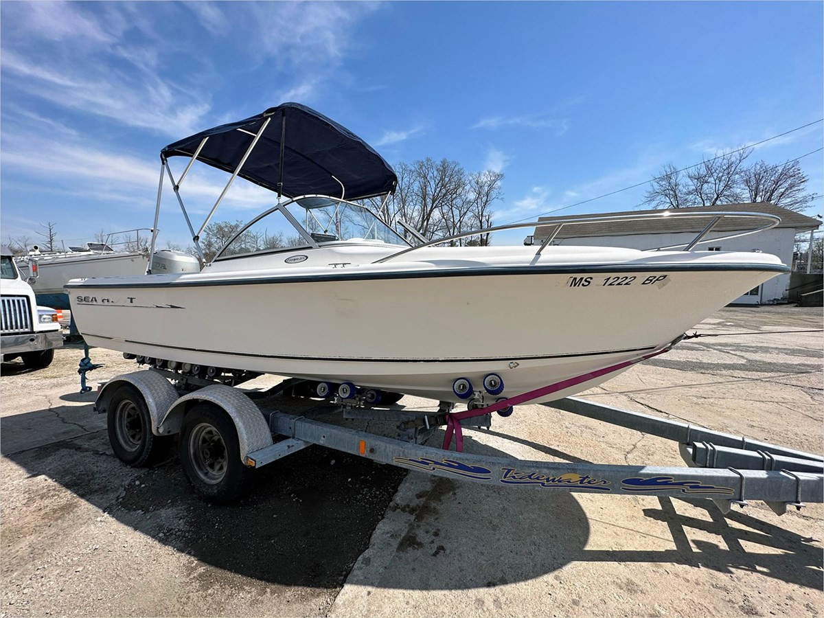 2001 SEA HUNT ESCAPE 200