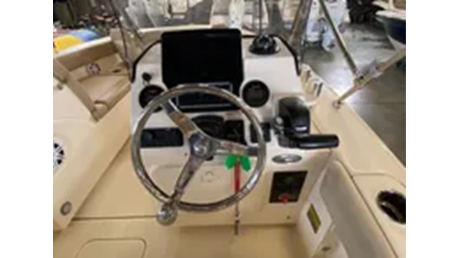 https://arconyachts.ams3.digitaloceanspaces.com/192659/conversions/large_4330585-optimize.jpg