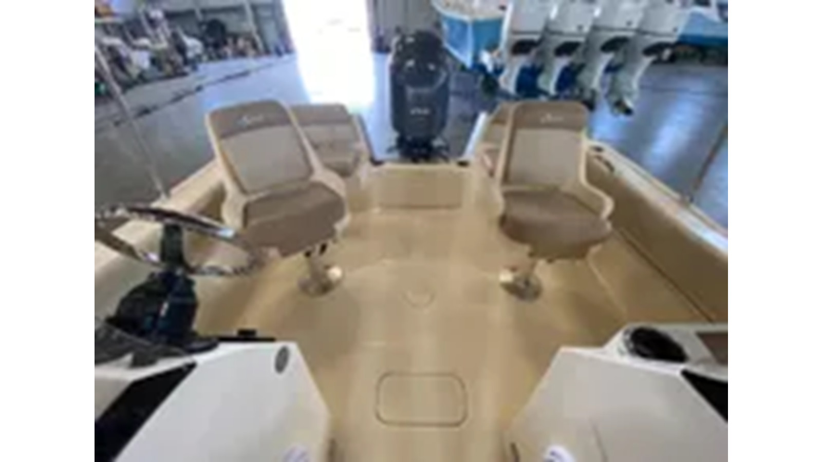 https://arconyachts.ams3.digitaloceanspaces.com/192663/conversions/large_4330587-optimize.jpg