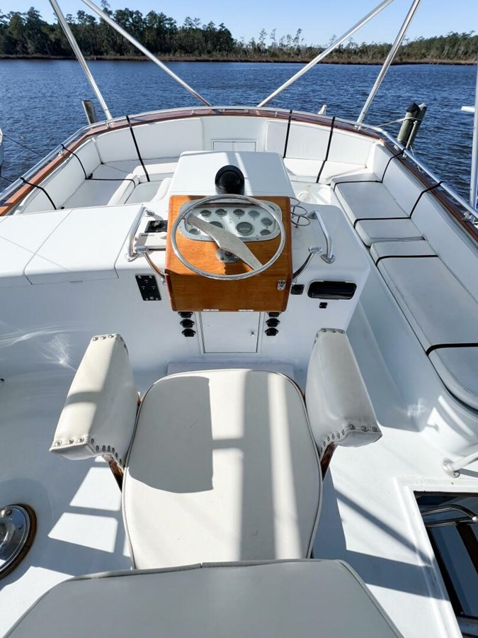 https://arconyachts.ams3.digitaloceanspaces.com/192765/conversions/large_4634707-optimize.jpg