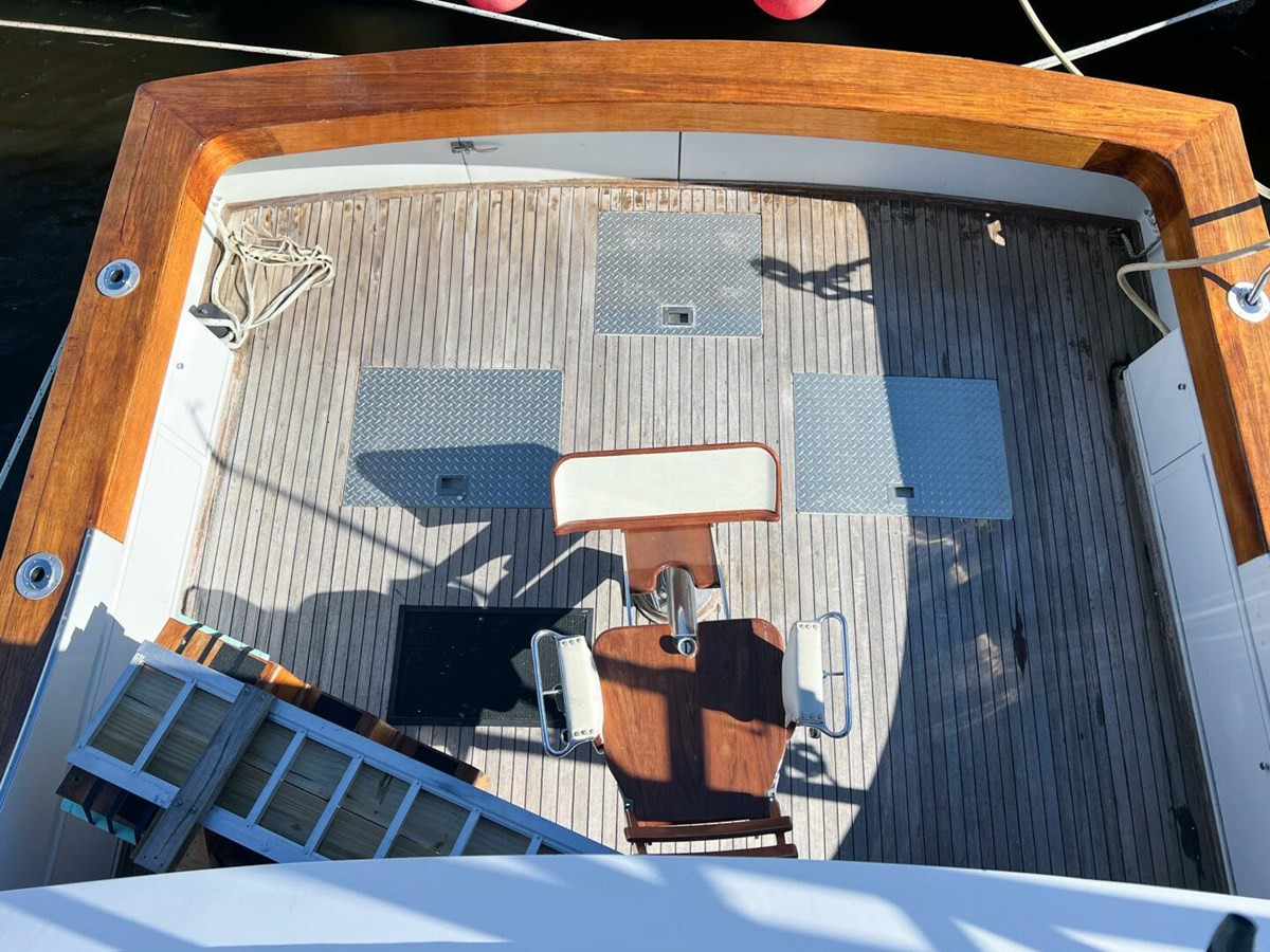 https://arconyachts.ams3.digitaloceanspaces.com/192783/conversions/large_4634716-optimize.jpg
