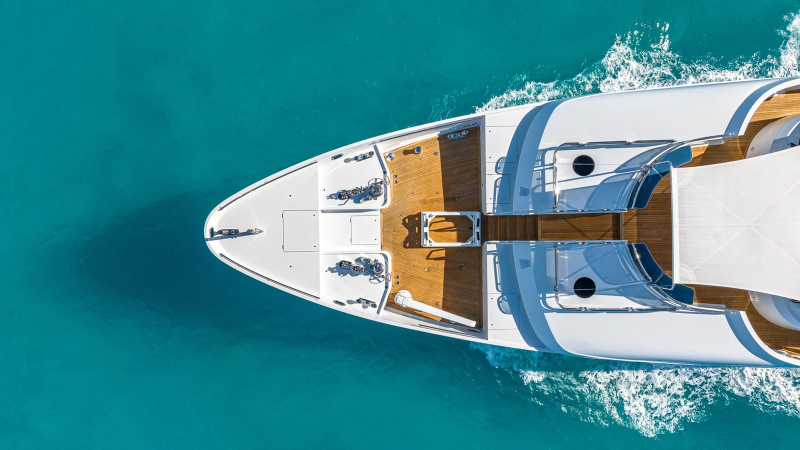 https://arconyachts.ams3.digitaloceanspaces.com/193077/conversions/large_4862344-optimize.jpg