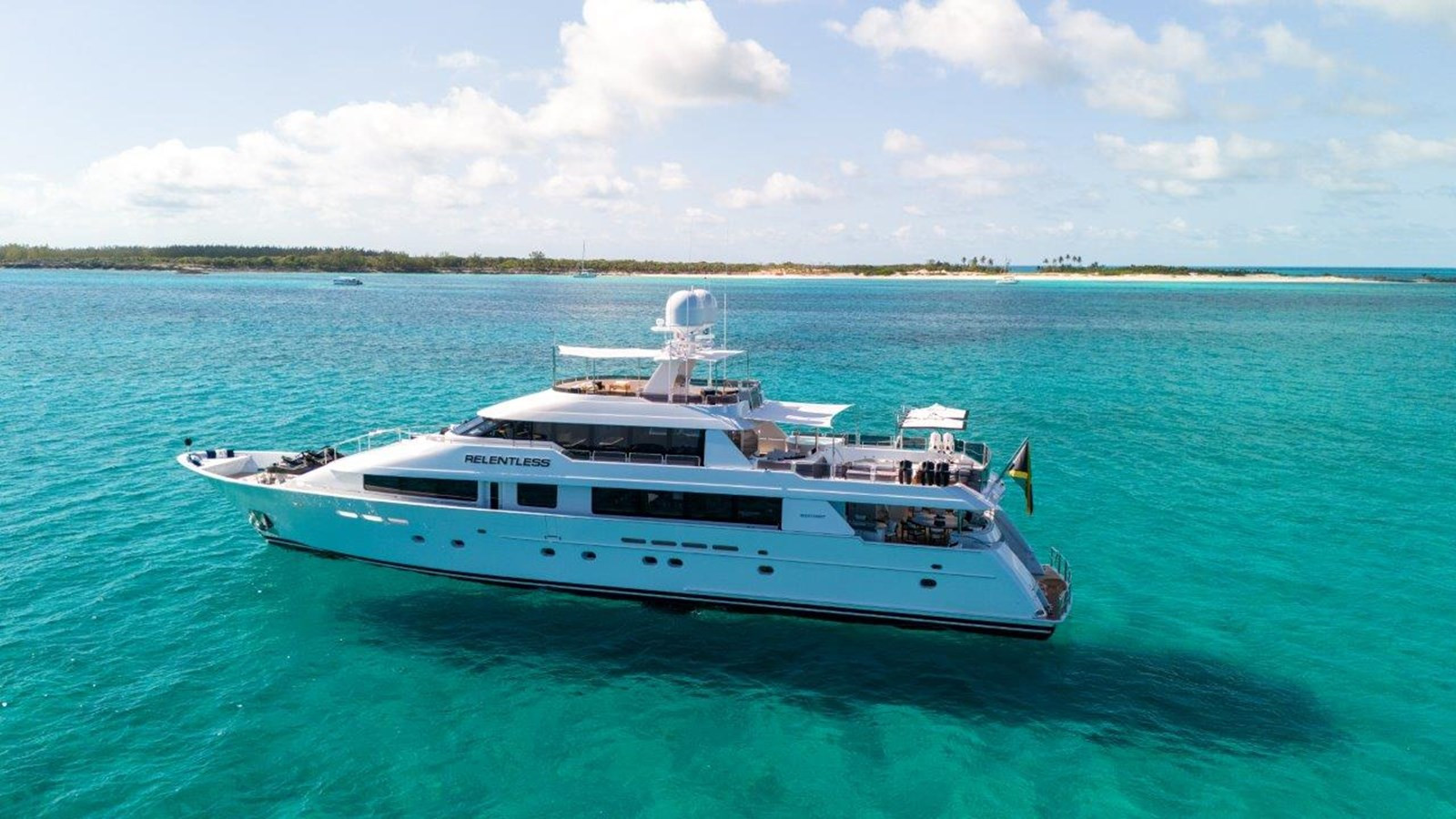 https://arconyachts.ams3.digitaloceanspaces.com/193376/conversions/large_4323959-optimize.jpg