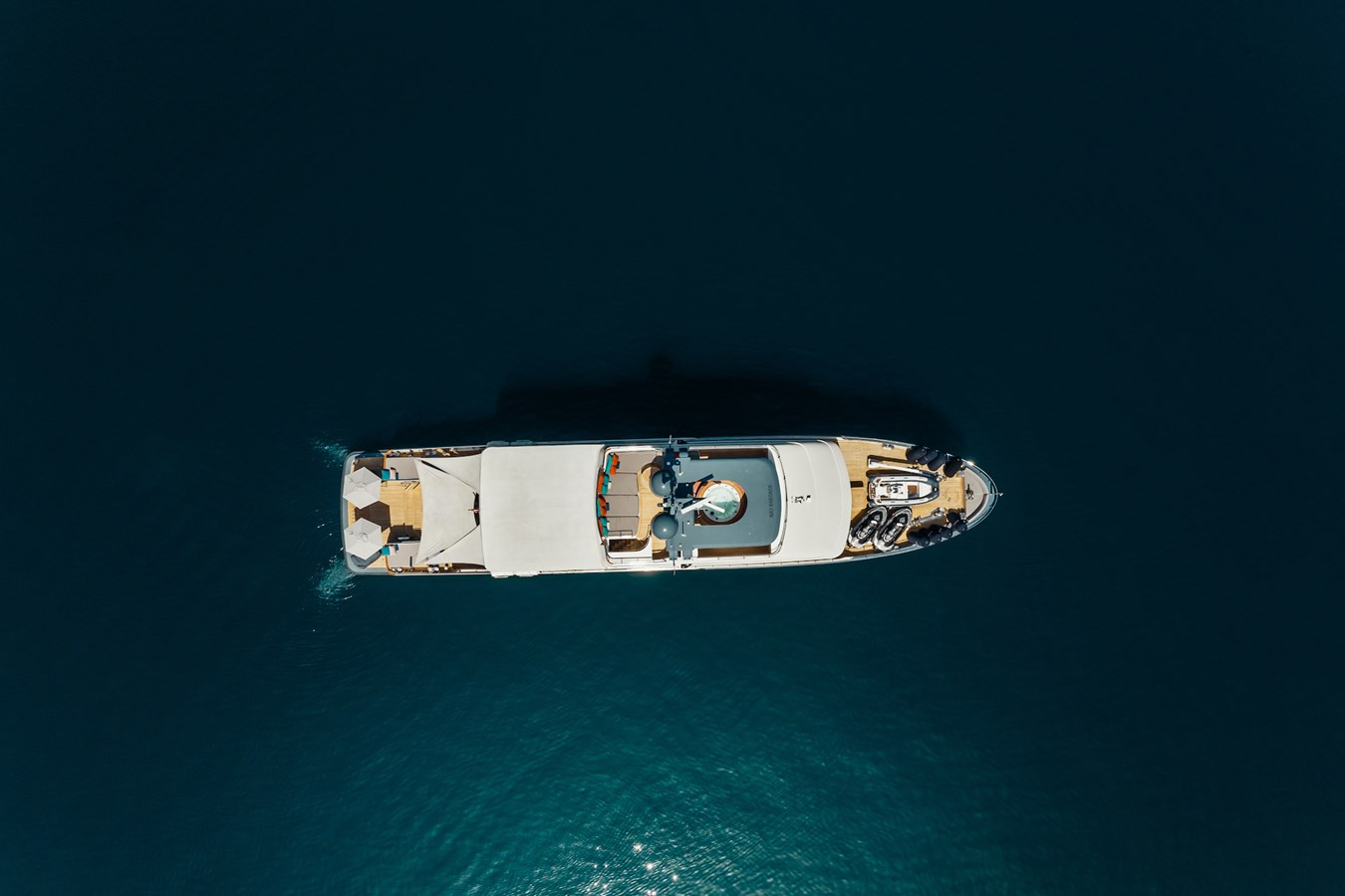 https://arconyachts.ams3.digitaloceanspaces.com/193684/conversions/large_4325102-optimize.jpg