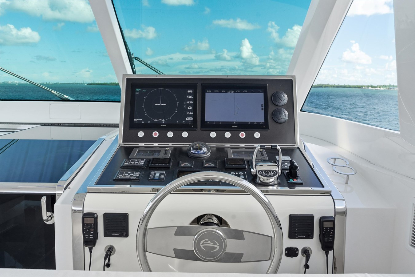https://arconyachts.ams3.digitaloceanspaces.com/193974/conversions/large_4858272-optimize.jpg