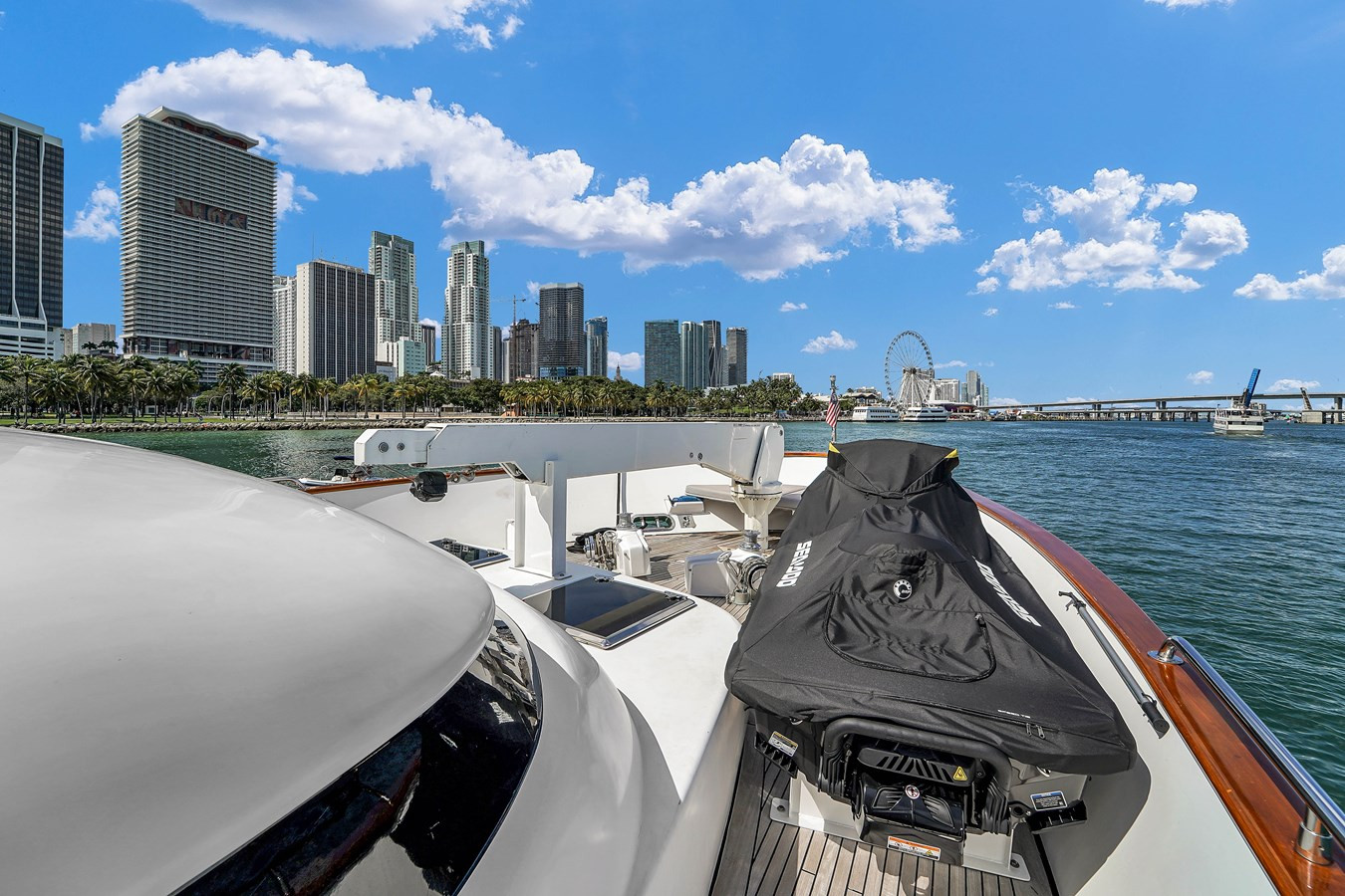 https://arconyachts.ams3.digitaloceanspaces.com/194459/conversions/large_3644618-optimize.jpg