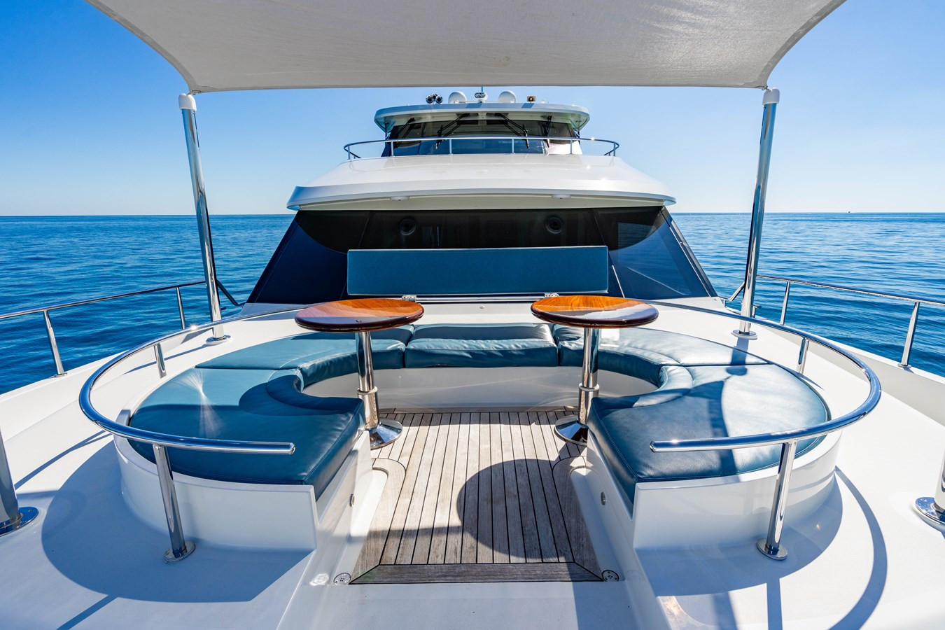 https://arconyachts.ams3.digitaloceanspaces.com/194666/conversions/large_4871125-optimize.jpg
