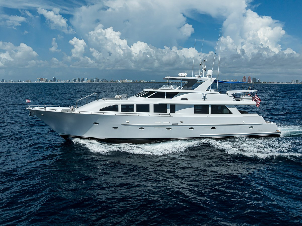 https://arconyachts.ams3.digitaloceanspaces.com/194951/conversions/large_4688585-optimize.jpg