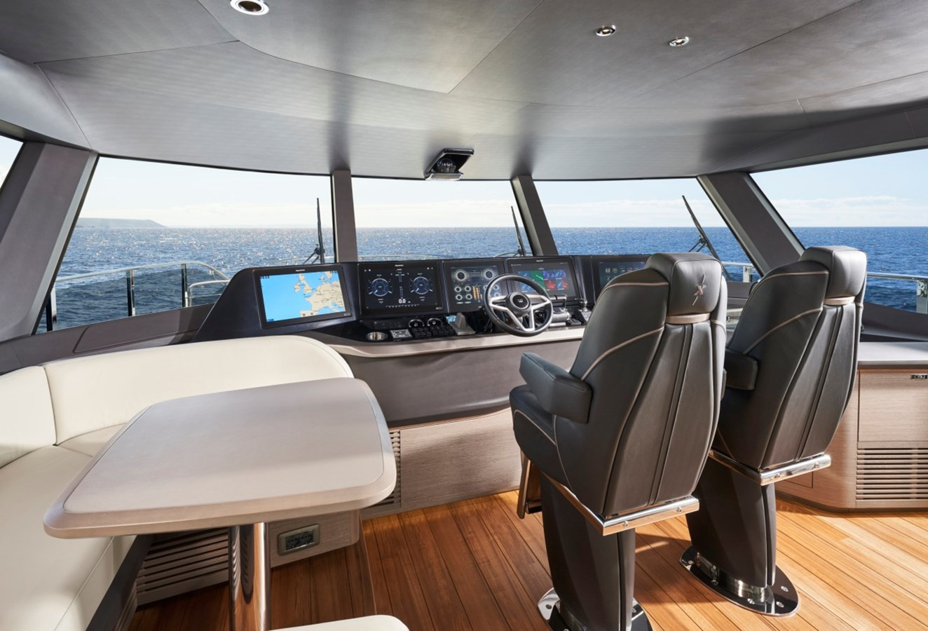 https://arconyachts.ams3.digitaloceanspaces.com/195167/conversions/large_4668530-optimize.jpg