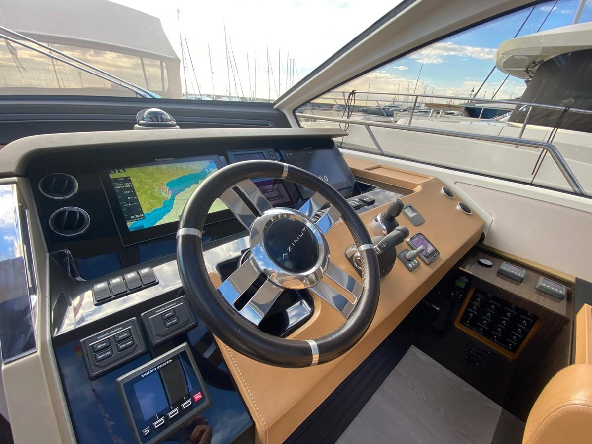 https://arconyachts.ams3.digitaloceanspaces.com/196952/conversions/large_4874553-optimize.jpg