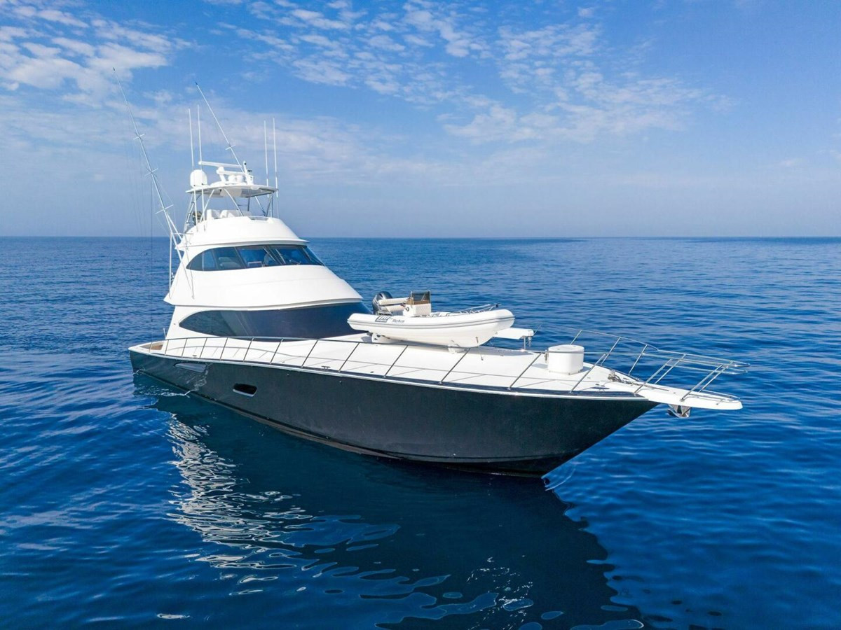 https://arconyachts.ams3.digitaloceanspaces.com/197112/conversions/large_4330297-optimize.jpg