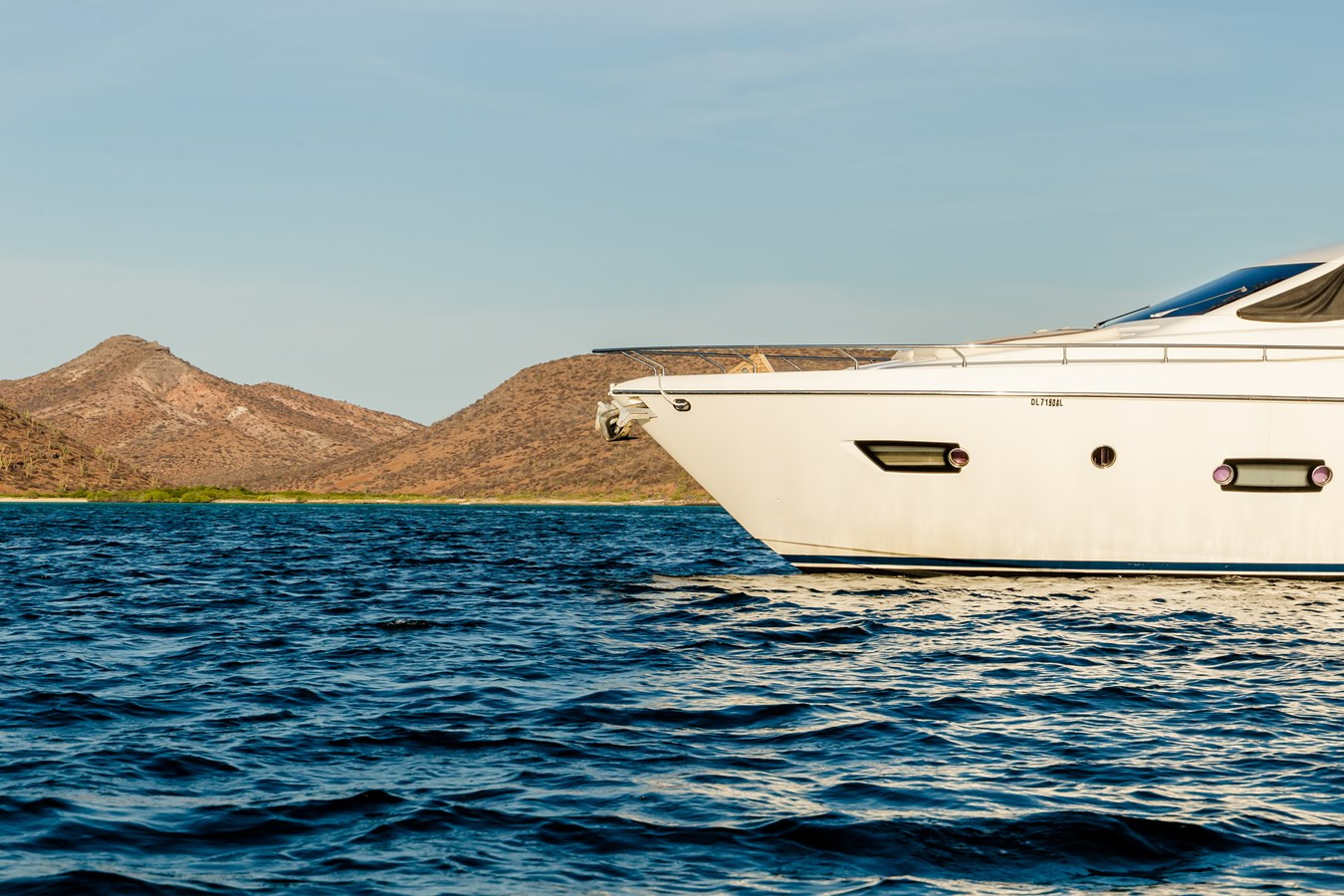 https://arconyachts.ams3.digitaloceanspaces.com/198556/conversions/large_4139424-optimize.jpg