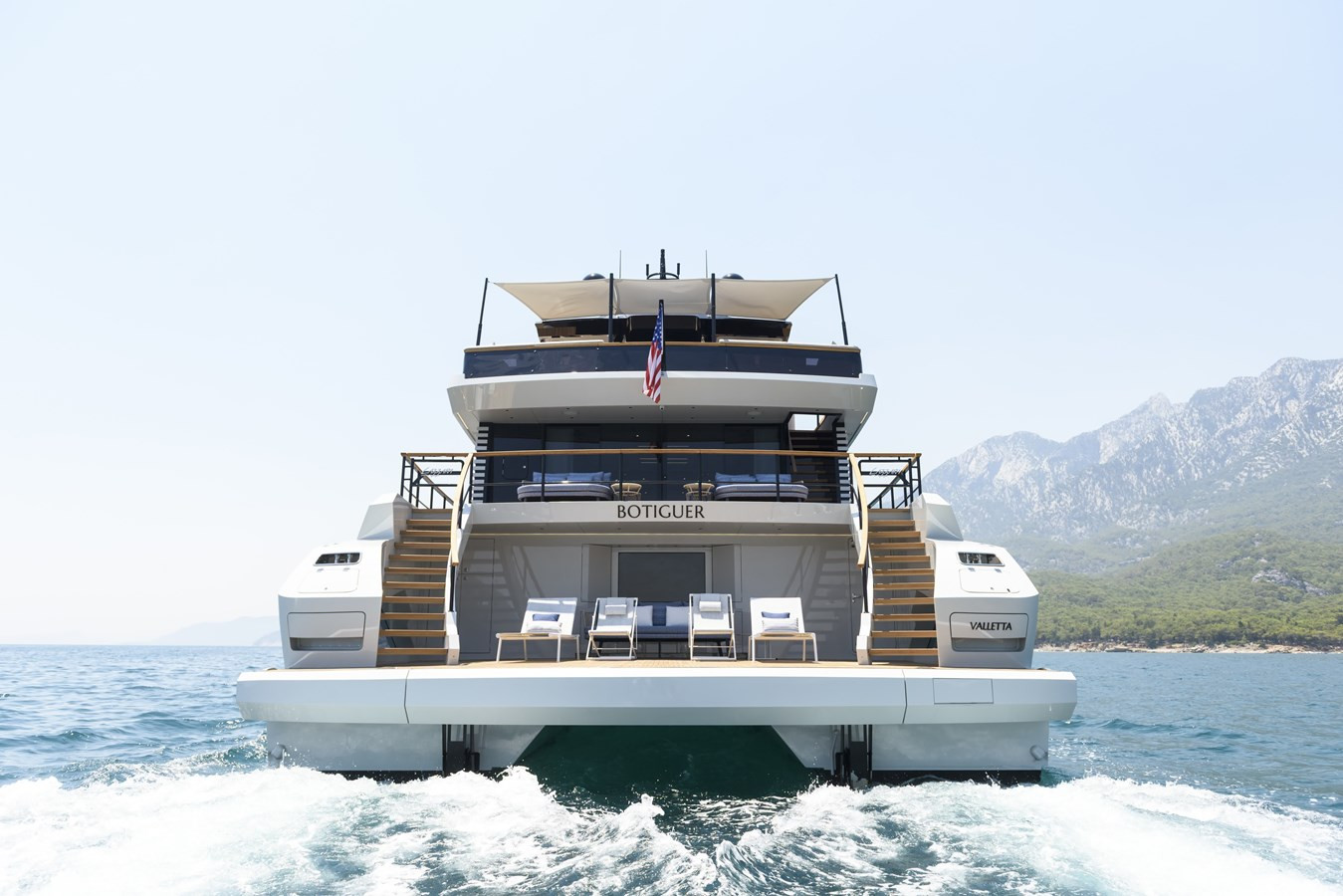 https://arconyachts.ams3.digitaloceanspaces.com/199005/conversions/large_4732266-optimize.jpg