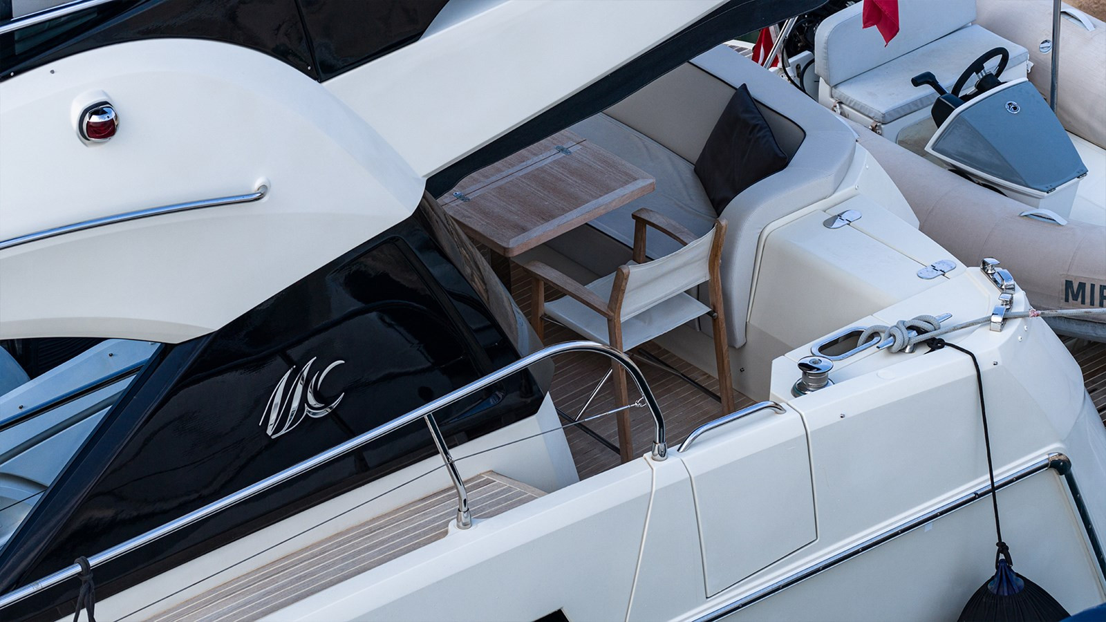 https://arconyachts.ams3.digitaloceanspaces.com/202075/conversions/large_4872241-optimize.jpg