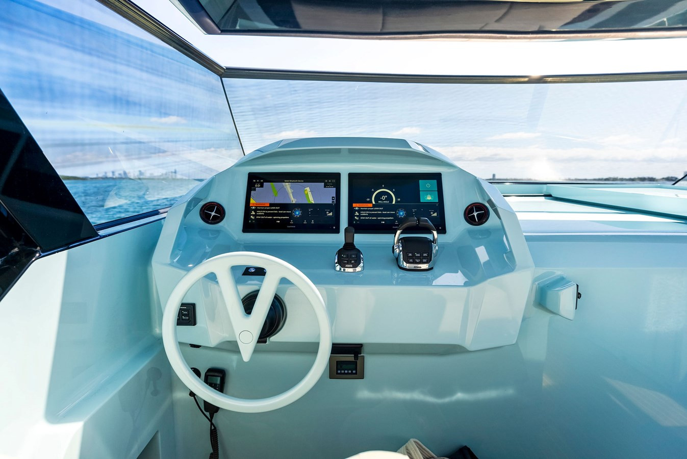 https://arconyachts.ams3.digitaloceanspaces.com/202331/conversions/large_4168409-optimize.jpg