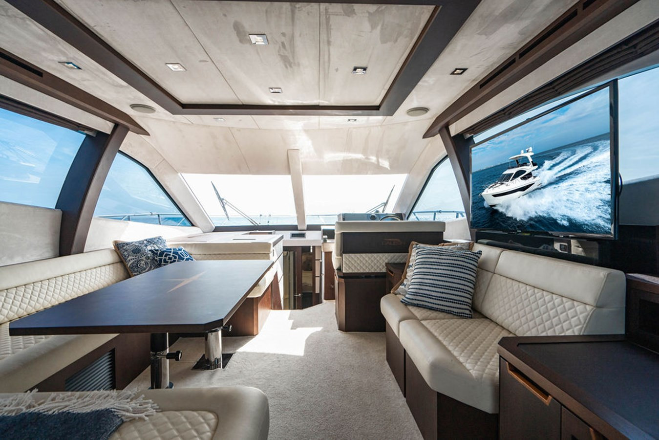 https://arconyachts.ams3.digitaloceanspaces.com/202475/conversions/large_4394206-optimize.jpg