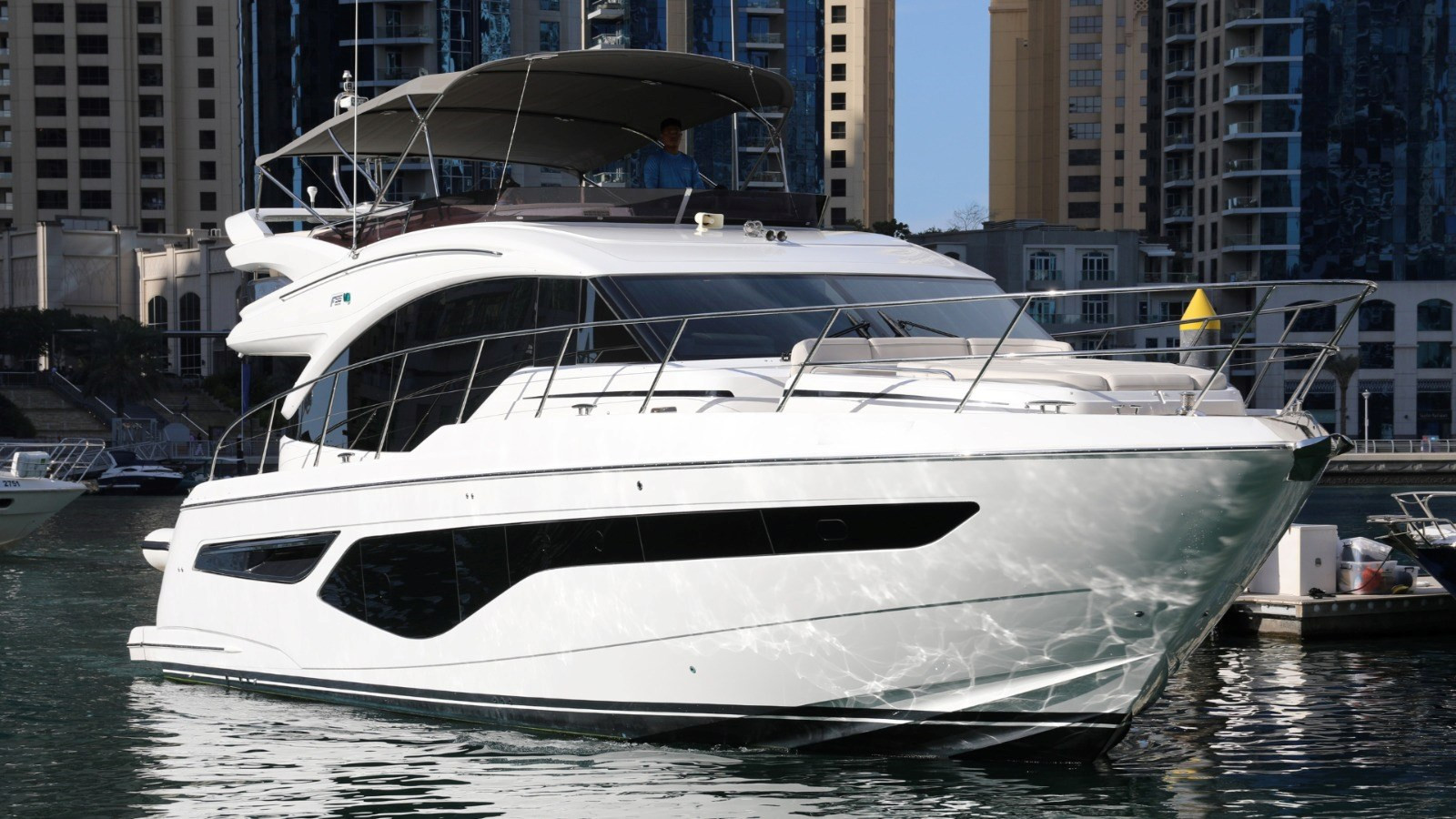 https://arconyachts.ams3.digitaloceanspaces.com/203236/conversions/large_4863198-optimize.jpg