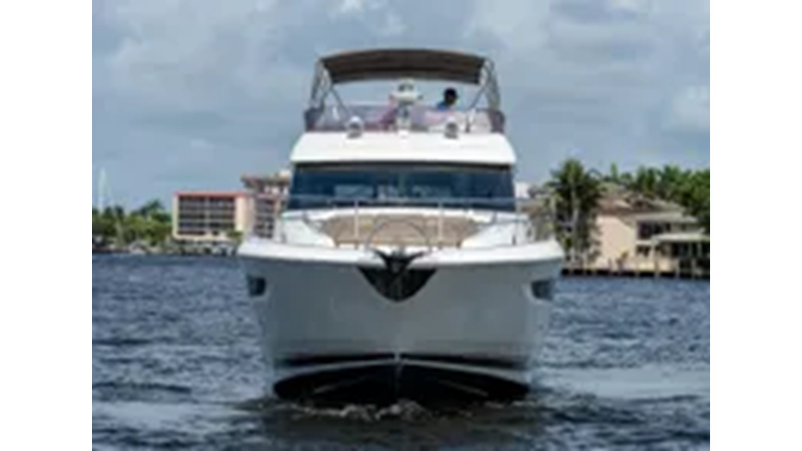https://arconyachts.ams3.digitaloceanspaces.com/203633/conversions/large_4292413-optimize.jpg
