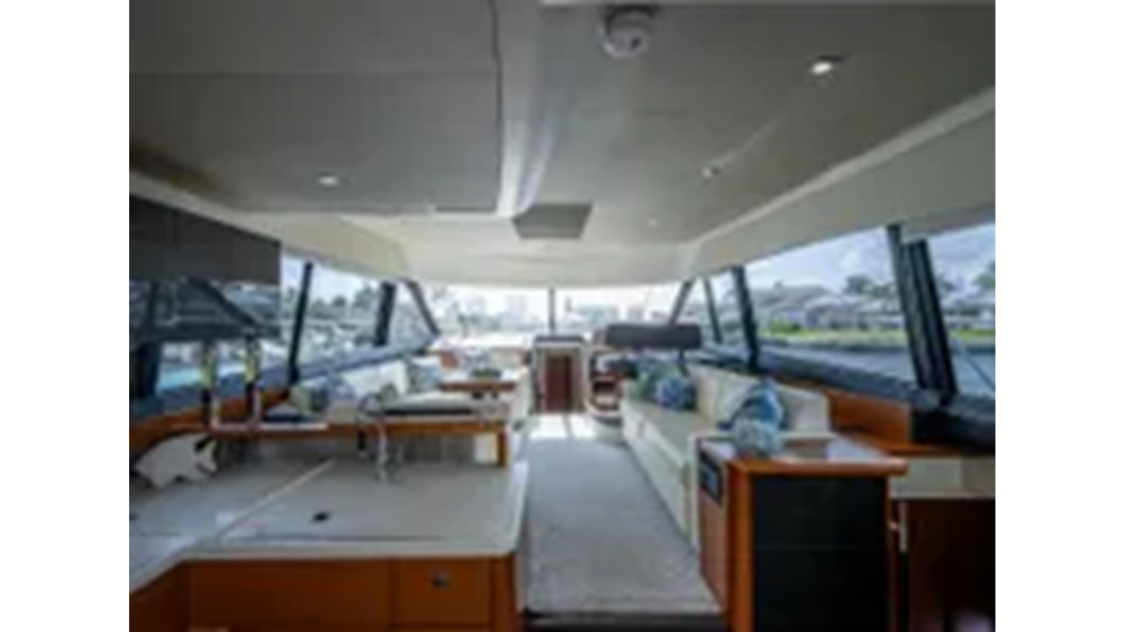 https://arconyachts.ams3.digitaloceanspaces.com/203664/conversions/large_4292432-optimize.jpg