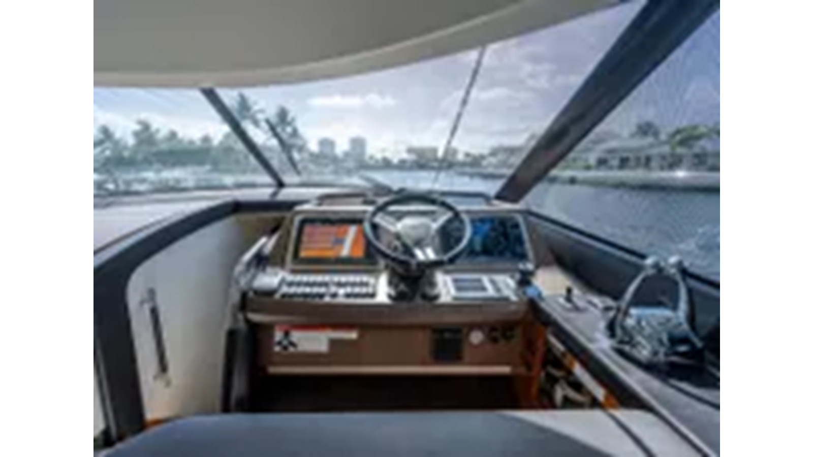 https://arconyachts.ams3.digitaloceanspaces.com/203677/conversions/large_4292441-optimize.jpg