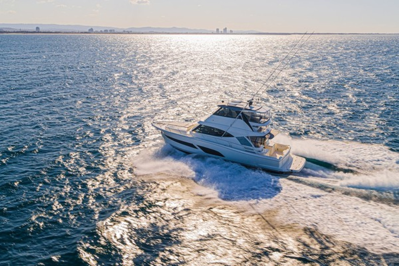 50 SPORTS MOTOR YACHT