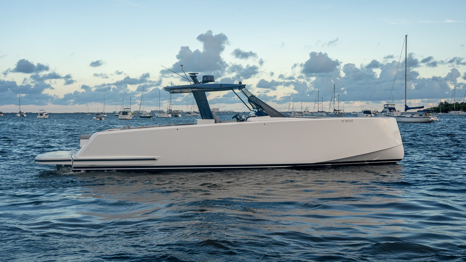 https://arconyachts.ams3.digitaloceanspaces.com/206331/conversions/large_4860040-optimize.jpg