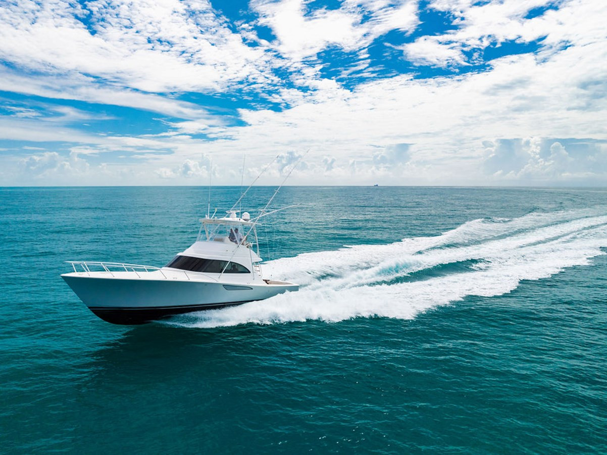 https://arconyachts.ams3.digitaloceanspaces.com/206501/conversions/large_4383365-optimize.jpg