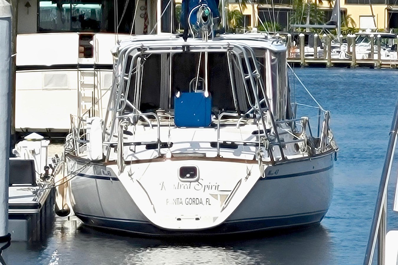 https://arconyachts.ams3.digitaloceanspaces.com/207162/conversions/large_4832624-optimize.jpg