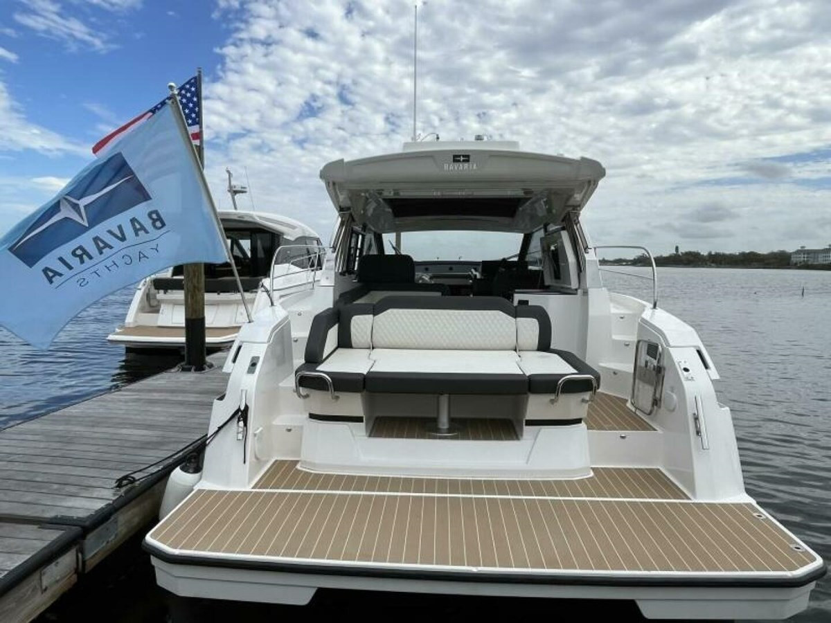 2023 BAVARIA SR38 - STOCK BOAT