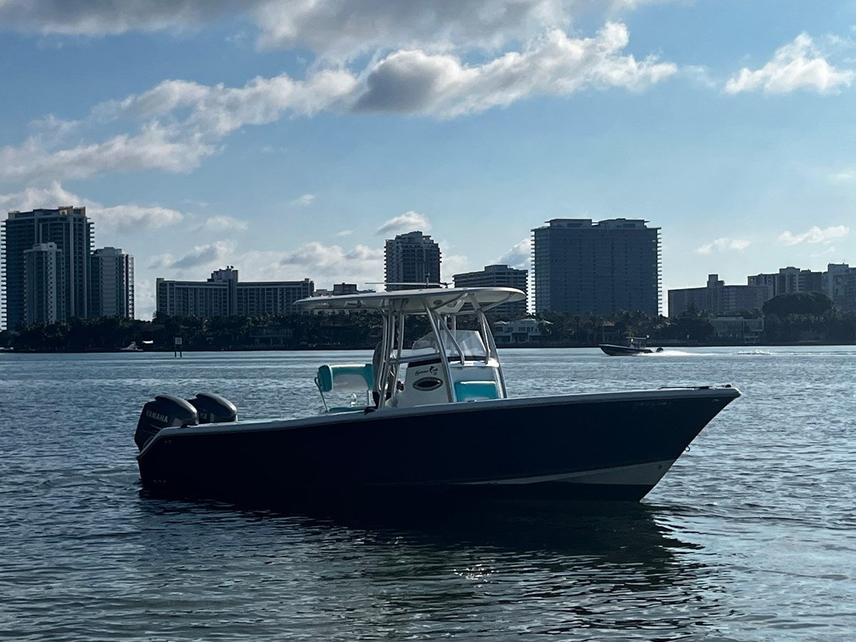 2011 SEA HUNT GAMEFISH 25