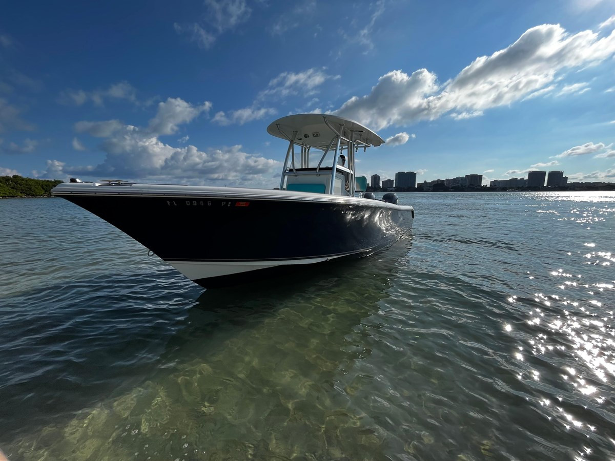 2011 SEA HUNT GAMEFISH 25