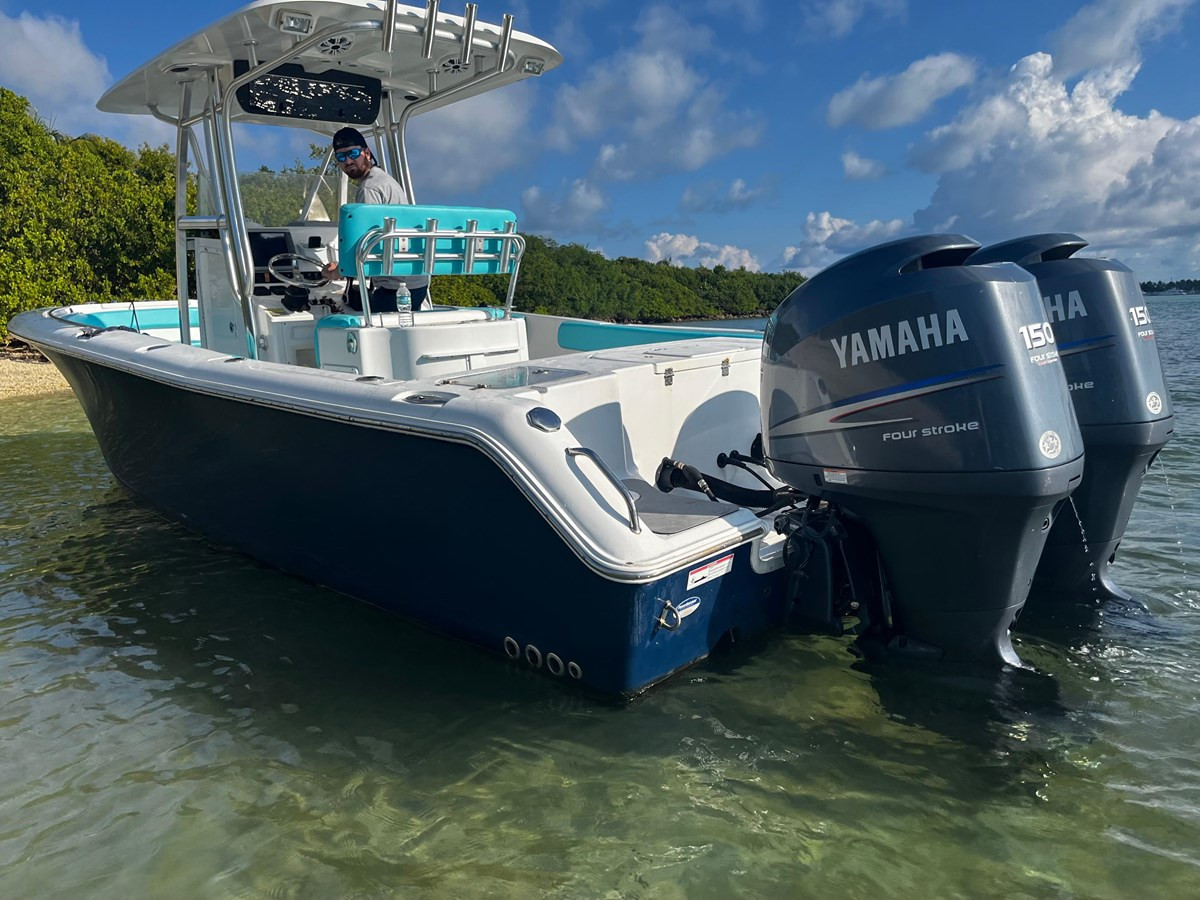 2011 SEA HUNT GAMEFISH 25